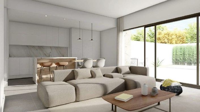 Image No.4-3 Bed Villa for sale