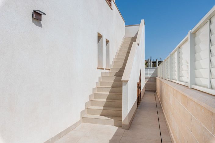 Image No.22-3 Bed Villa for sale