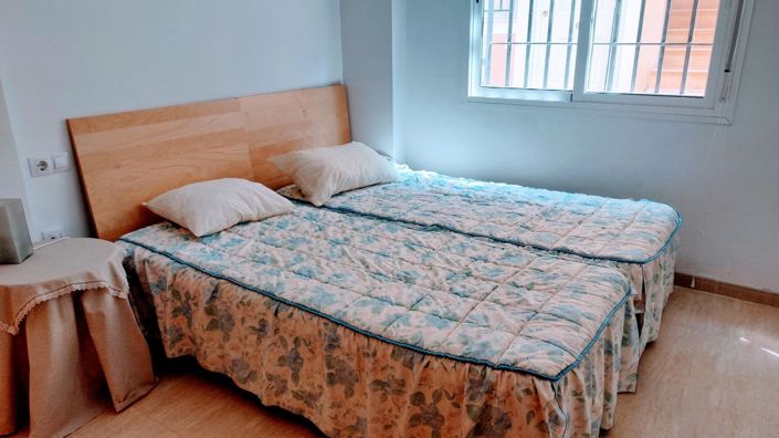 Image No.8-2 Bed Apartment for sale