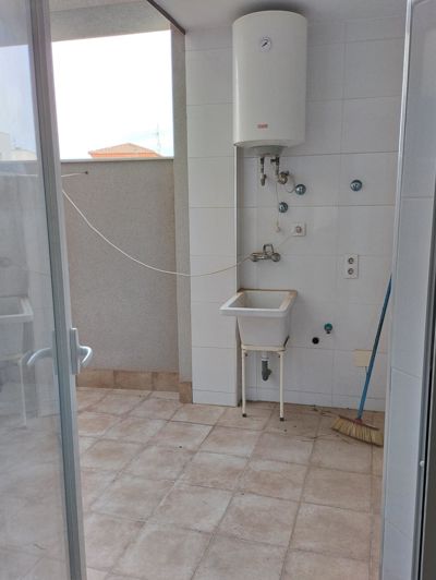 Image No.24-3 Bed Apartment for sale