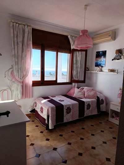 Image No.23-4 Bed Villa for sale