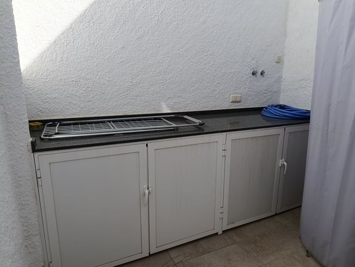 Image No.22-3 Bed Property for sale