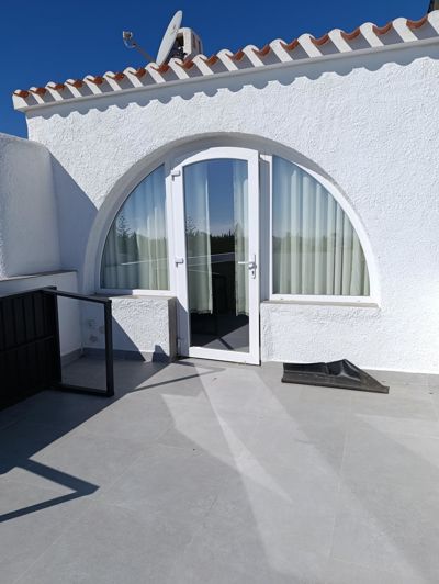 Image No.4-3 Bed Property for sale