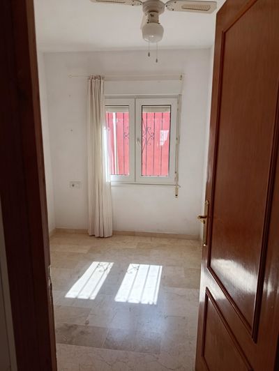 Image No.24-3 Bed Duplex for sale