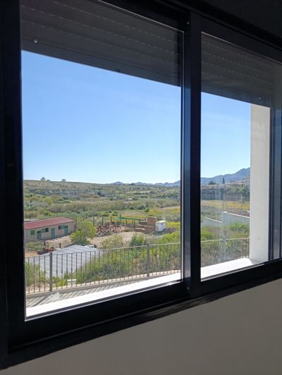 Image No.7-3 Bed Apartment for sale