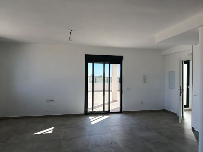 Image No.5-2 Bed Penthouse for sale