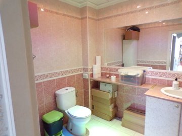 14173-for-salerent-to-buy-in-villamartin-2300