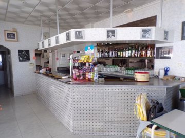 14173-for-salerent-to-buy-in-villamartin-2300