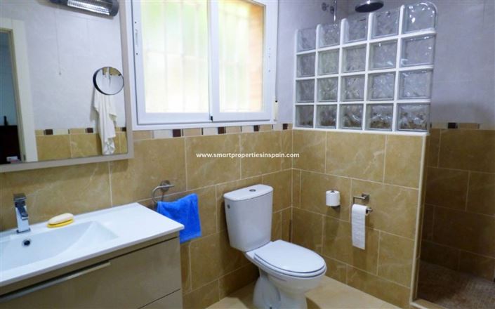 Image No.10-5 Bed Country House for sale