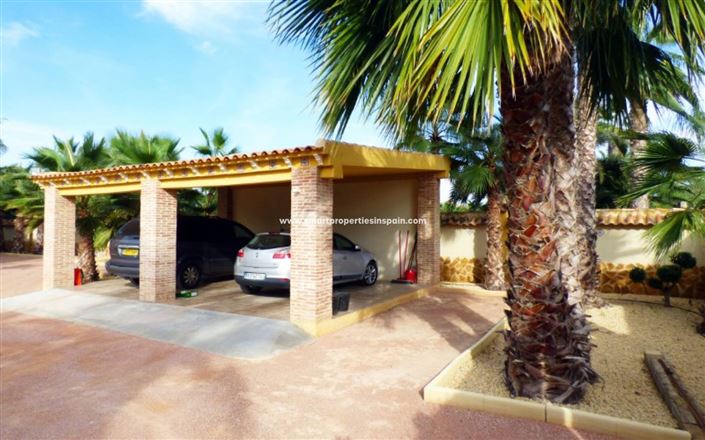 Image No.27-5 Bed Country House for sale