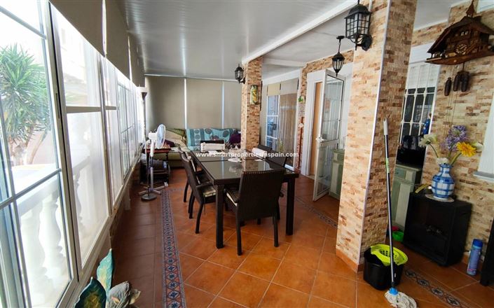 Image No.14-3 Bed Townhouse for sale