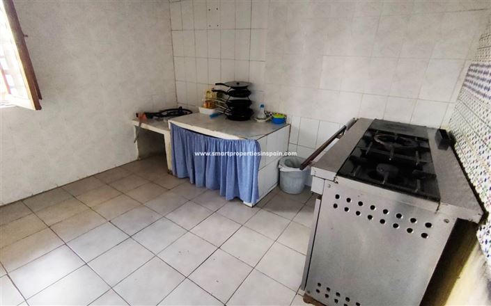 Image No.20-7 Bed Villa for sale