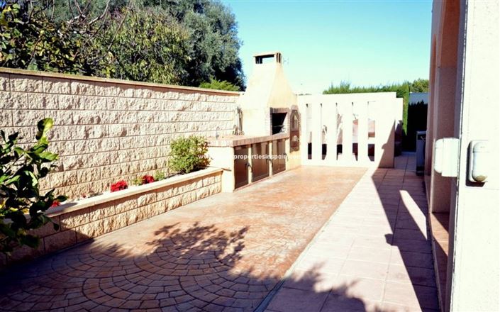 Image No.10-5 Bed Villa for sale