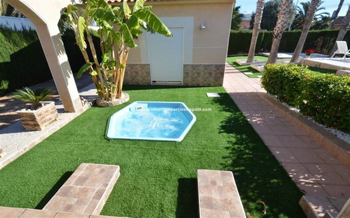 Image No.11-5 Bed Villa for sale