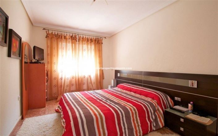 Image No.3-5 Bed Villa for sale