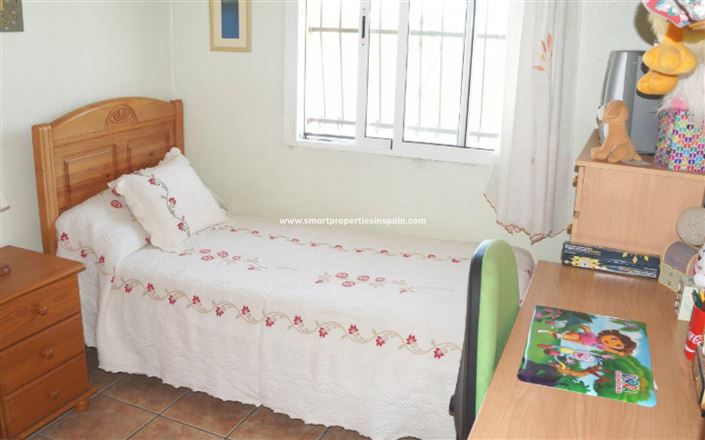 Image No.10-3 Bed House for sale