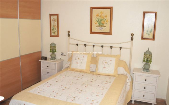 Image No.6-3 Bed House for sale