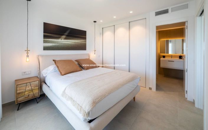 Image No.13-2 Bed Apartment for sale