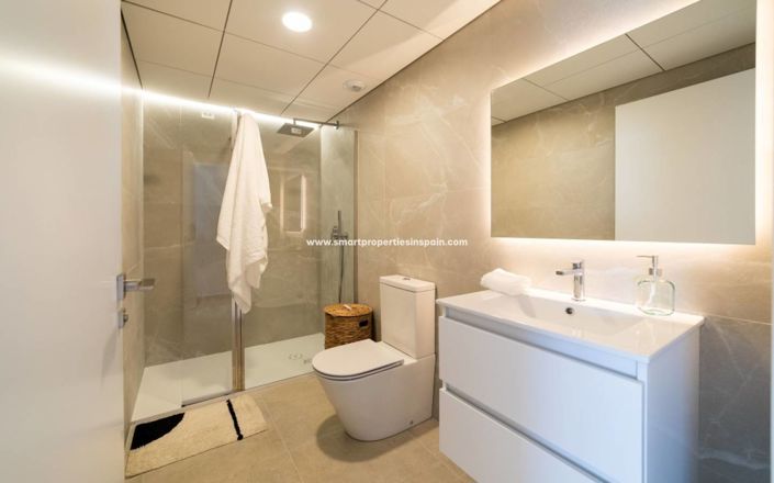 Image No.14-2 Bed Apartment for sale