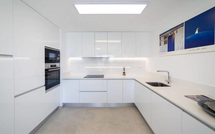 Image No.19-2 Bed Apartment for sale