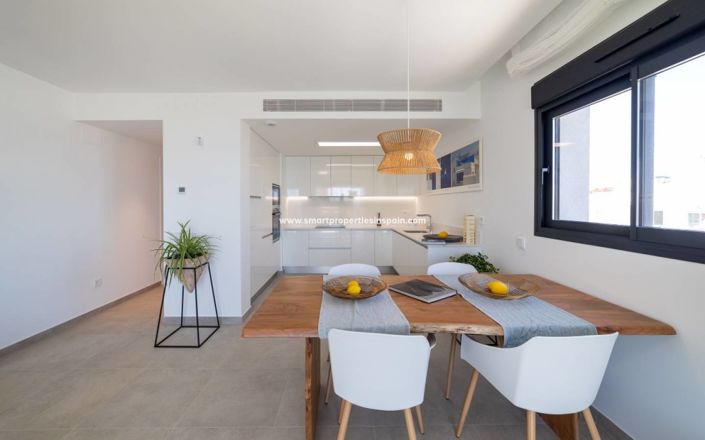 Image No.4-2 Bed Apartment for sale