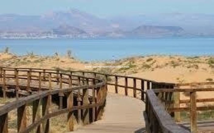 Image No.27-3 Bed Apartment for sale