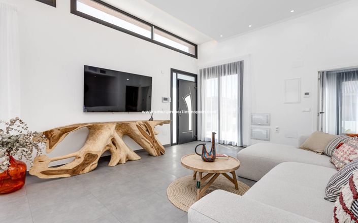 Image No.5-4 Bed Villa for sale