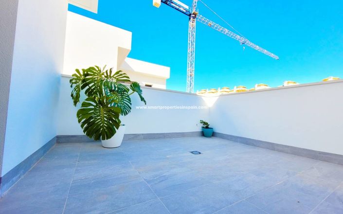 Image No.14-3 Bed Villa for sale