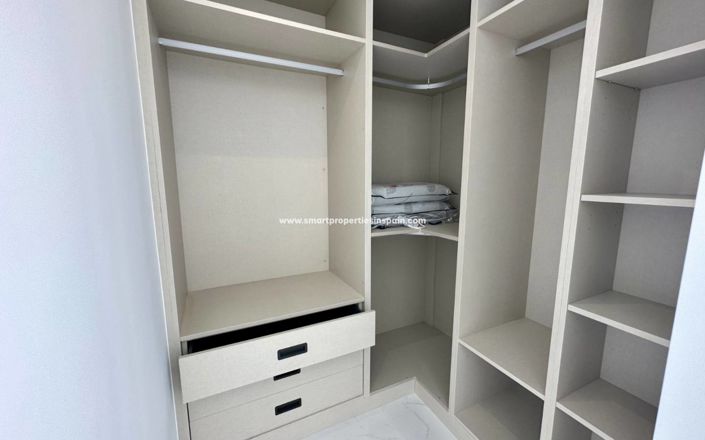 Image No.17-3 Bed Villa for sale