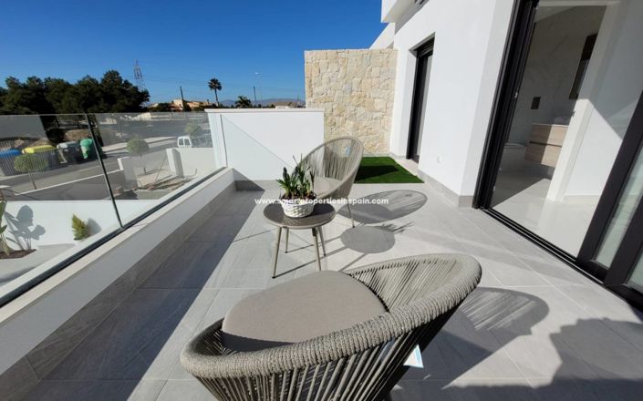 Image No.20-3 Bed Villa for sale