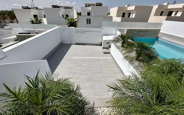 Image No.23-3 Bed Villa for sale