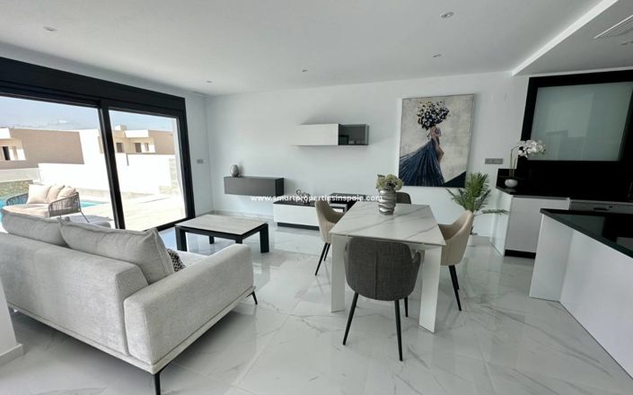 Image No.3-3 Bed Villa for sale