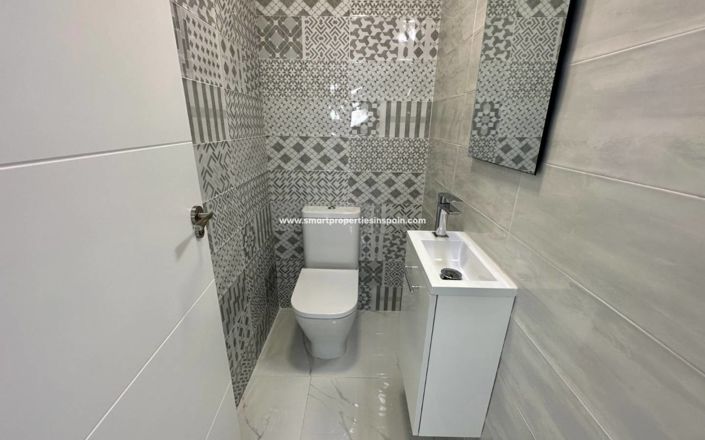 Image No.8-3 Bed Villa for sale