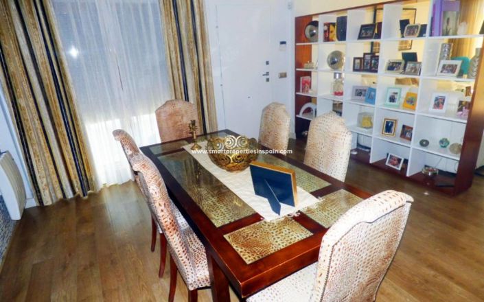 Image No.10-3 Bed Villa for sale