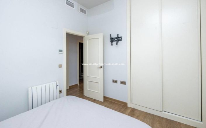 Image No.32-3 Bed Villa for sale