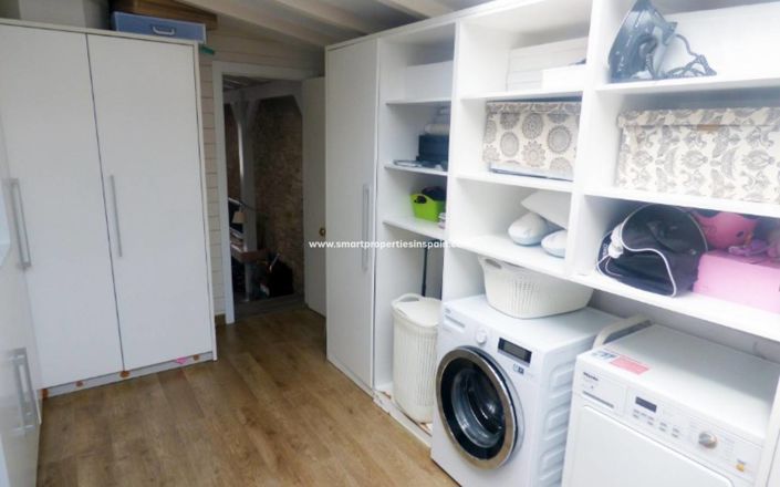 Image No.39-3 Bed Villa for sale