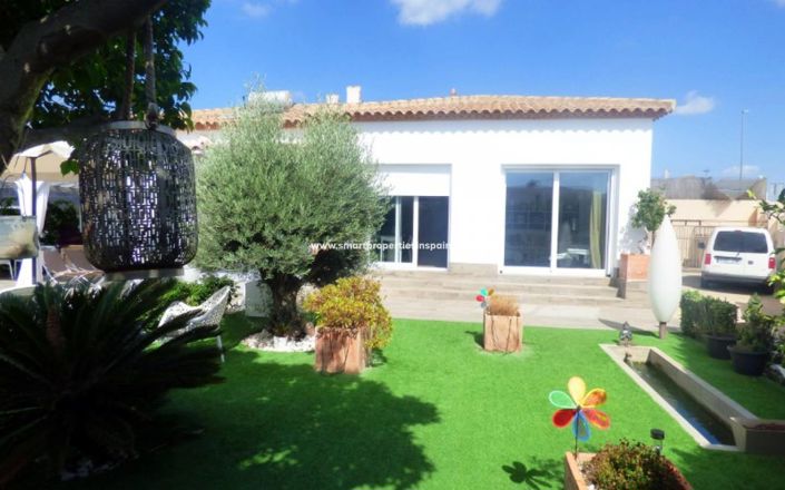 Image No.44-3 Bed Villa for sale