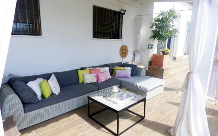 Image No.47-3 Bed Villa for sale