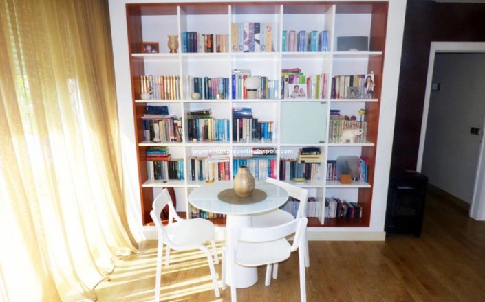 Image No.6-3 Bed Villa for sale