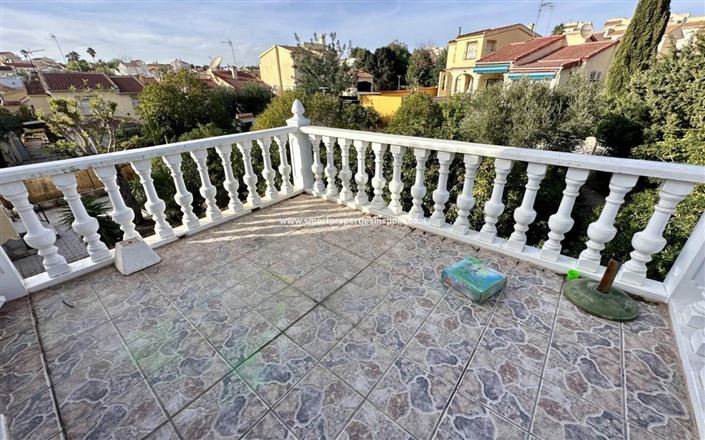 Image No.29-4 Bed Villa for sale