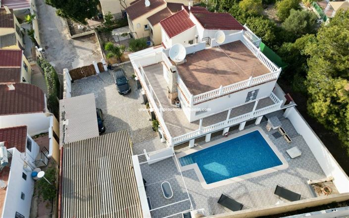 Image No.40-4 Bed Villa for sale