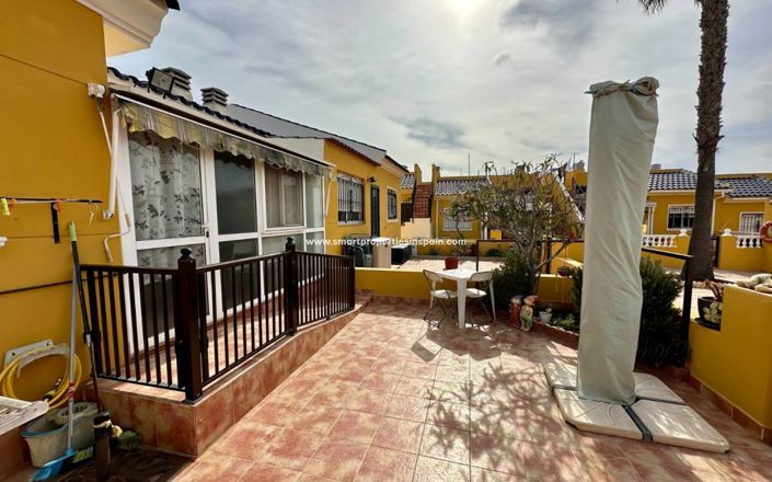 Image No.19-2 Bed Townhouse for sale