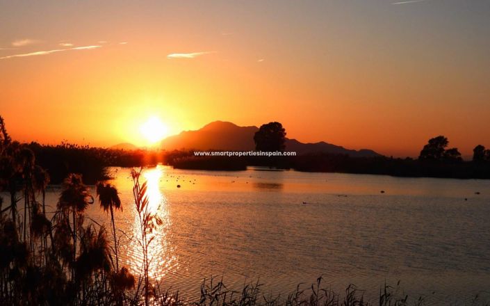 Image No.21-1 Bed Commercial for sale