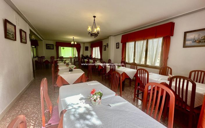 Image No.8-1 Bed Commercial for sale