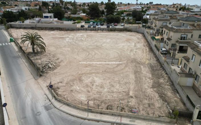 Image No.6-3 Bed Villa for sale