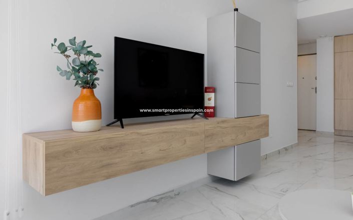 Image No.21-2 Bed Apartment for sale