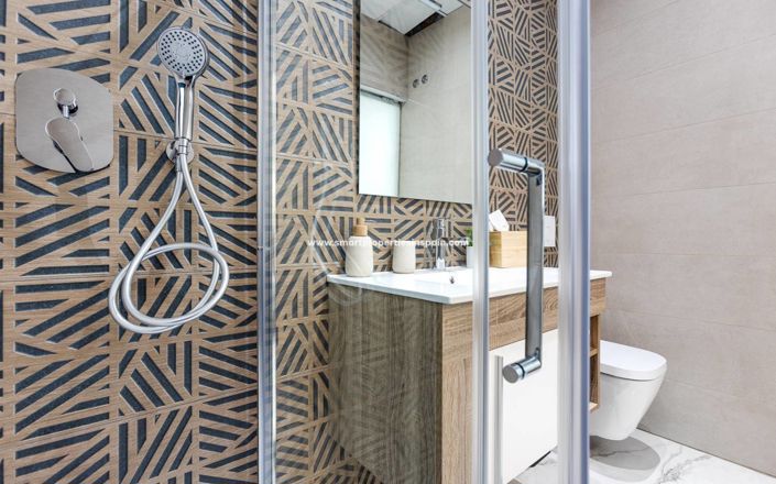 Image No.26-2 Bed Apartment for sale