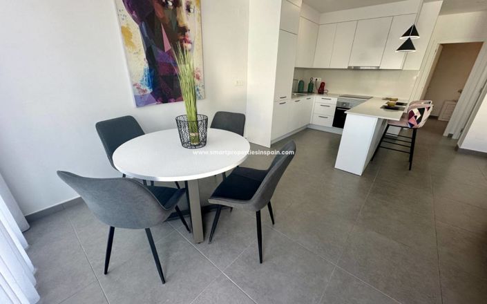 Image No.3-3 Bed Townhouse for sale