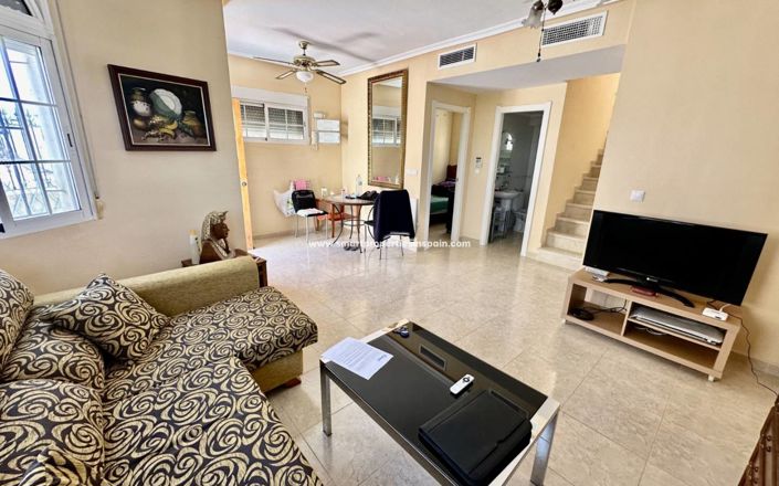 Image No.3-3 Bed Villa for sale