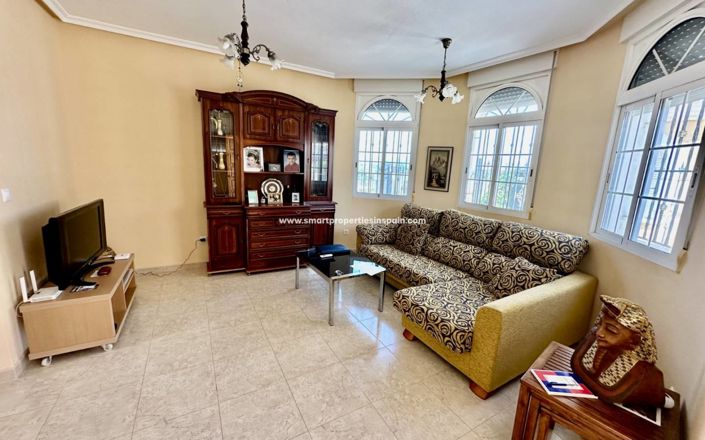 Image No.5-3 Bed Villa for sale